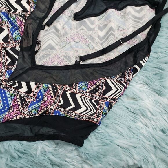 Victoria's Secret Multicolor Geometric Teddy Small - Picture 5 of 5